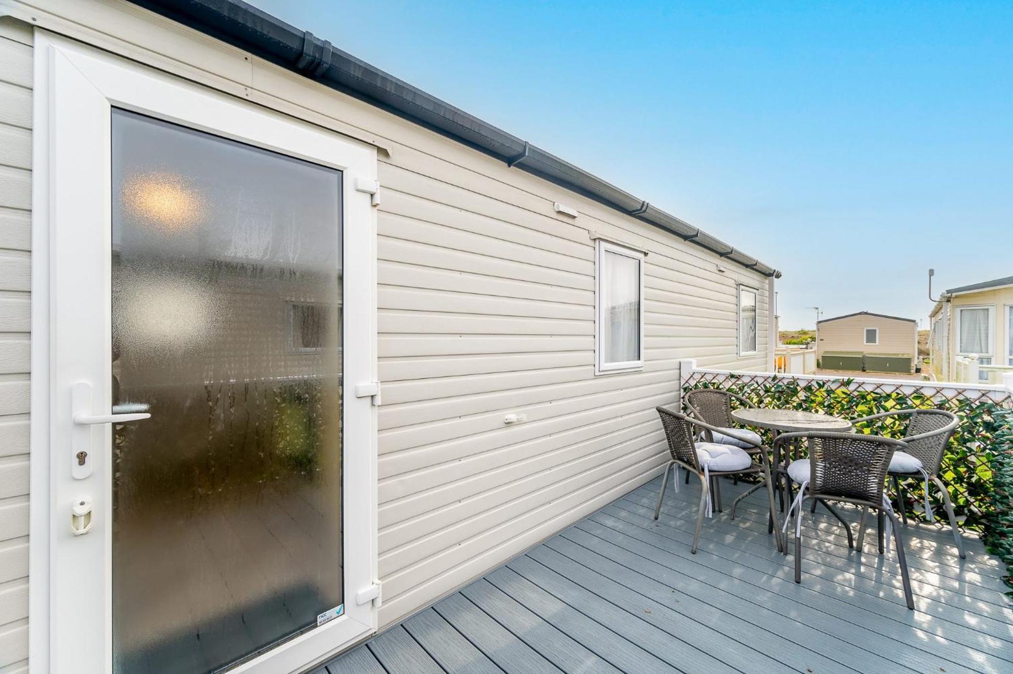 30 Bayside Cove Pevensey Bay Holiday Park Екстер'єр фото